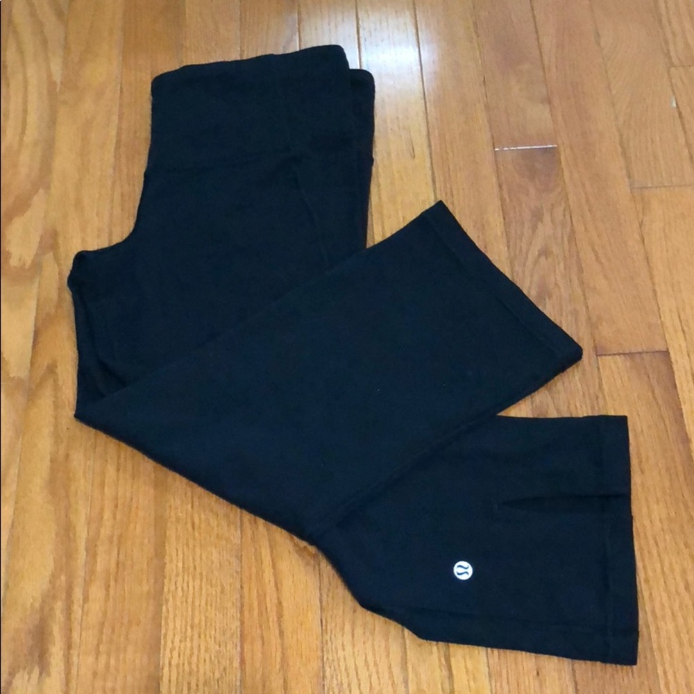 LULULEMON Skinny Capris - Picture 2 of 6
